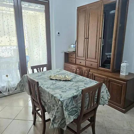 Ivy's Nest Апартаменты